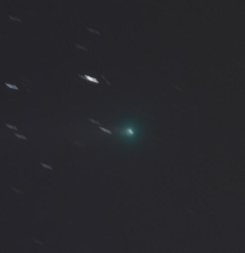 Comet C-2021 A1 (Leonard)
